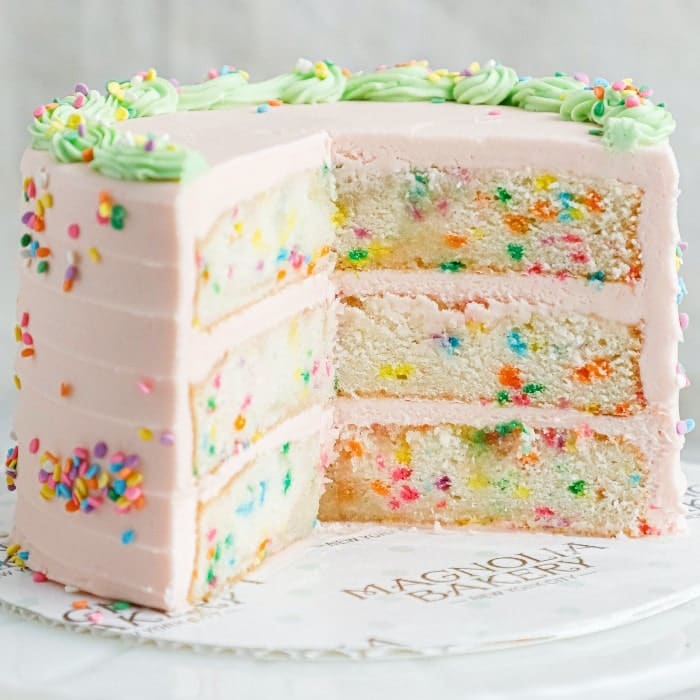 10 Best Birthday Cakes To Order Online For Delivery in 2021  The Three ...