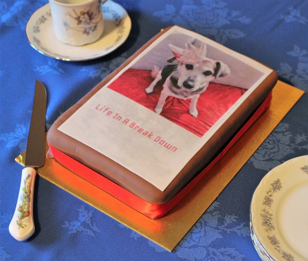Asda personalised cake by Intercake