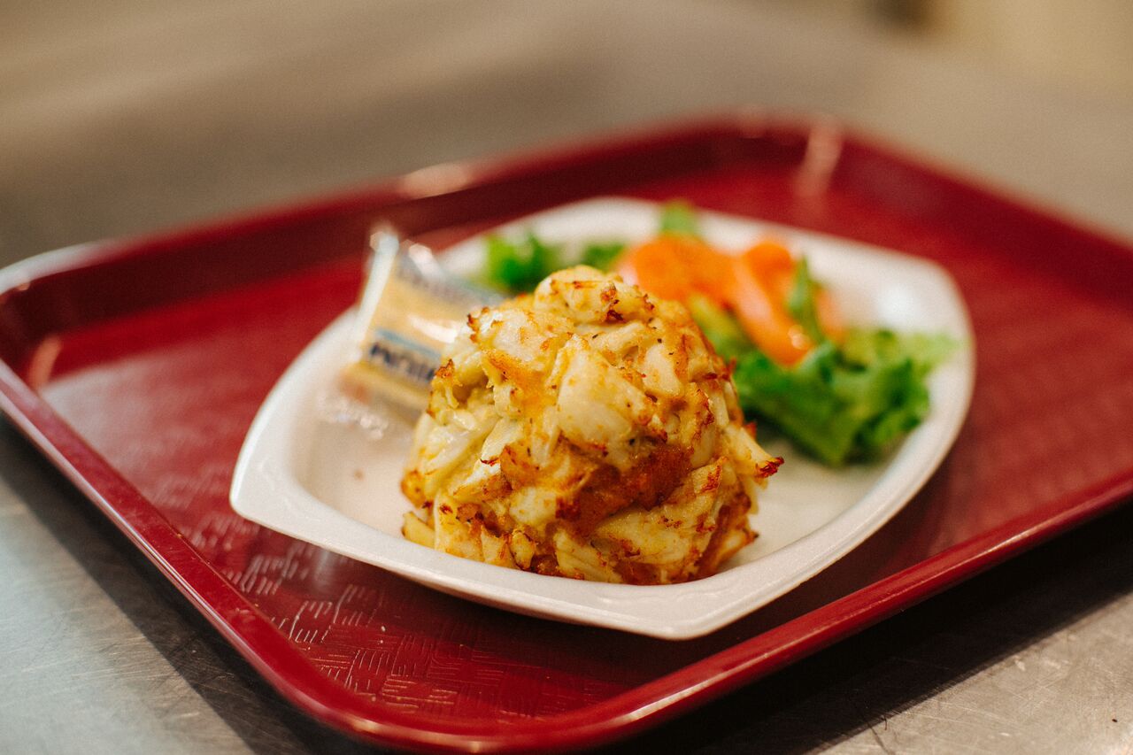 Best Crab Cakes in Baltimore: 10 Best Restaurants