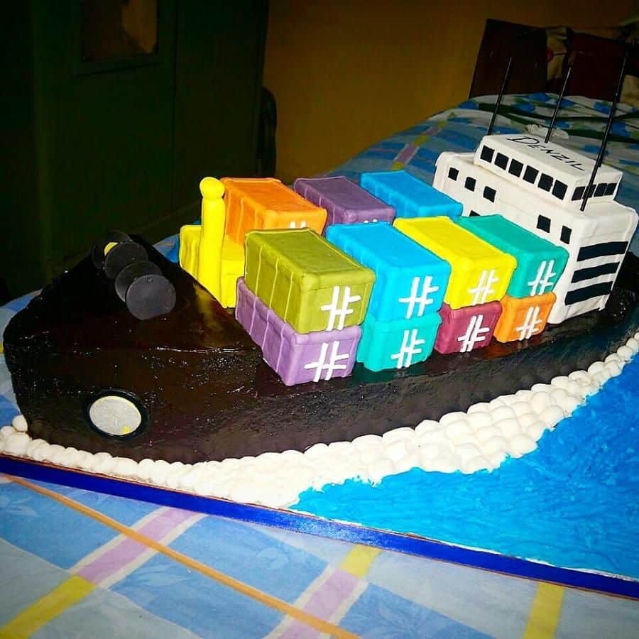 Cargo ship cake