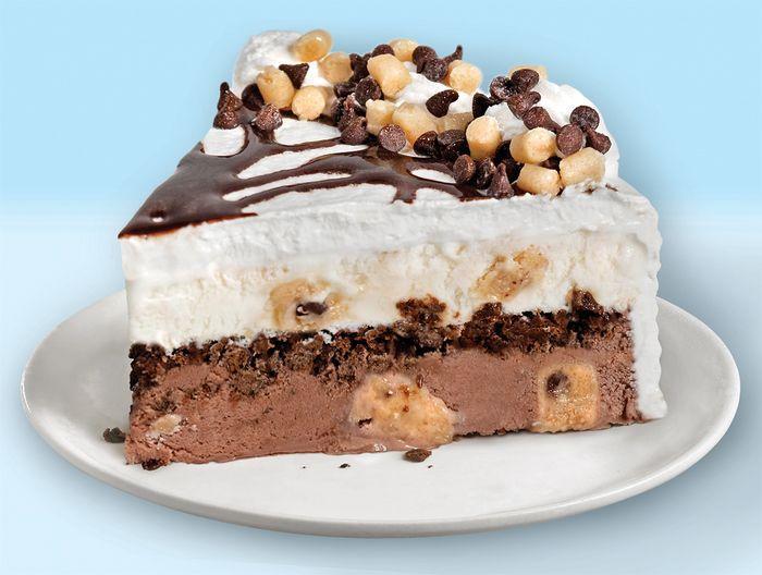 Carvel Has A New Ice Cream Cake Thats STUFFED With Chunks ...