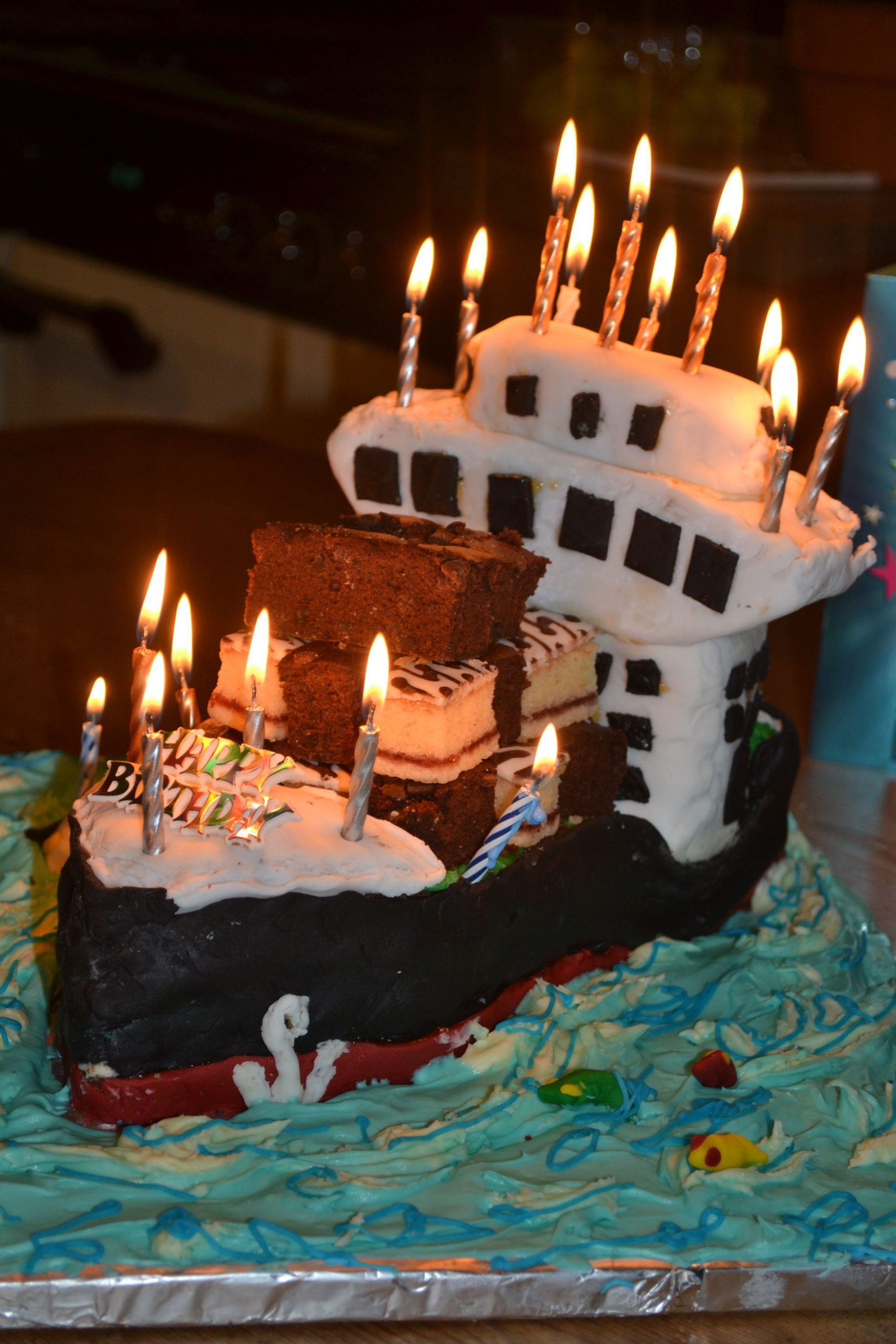 container ship Birthday cake