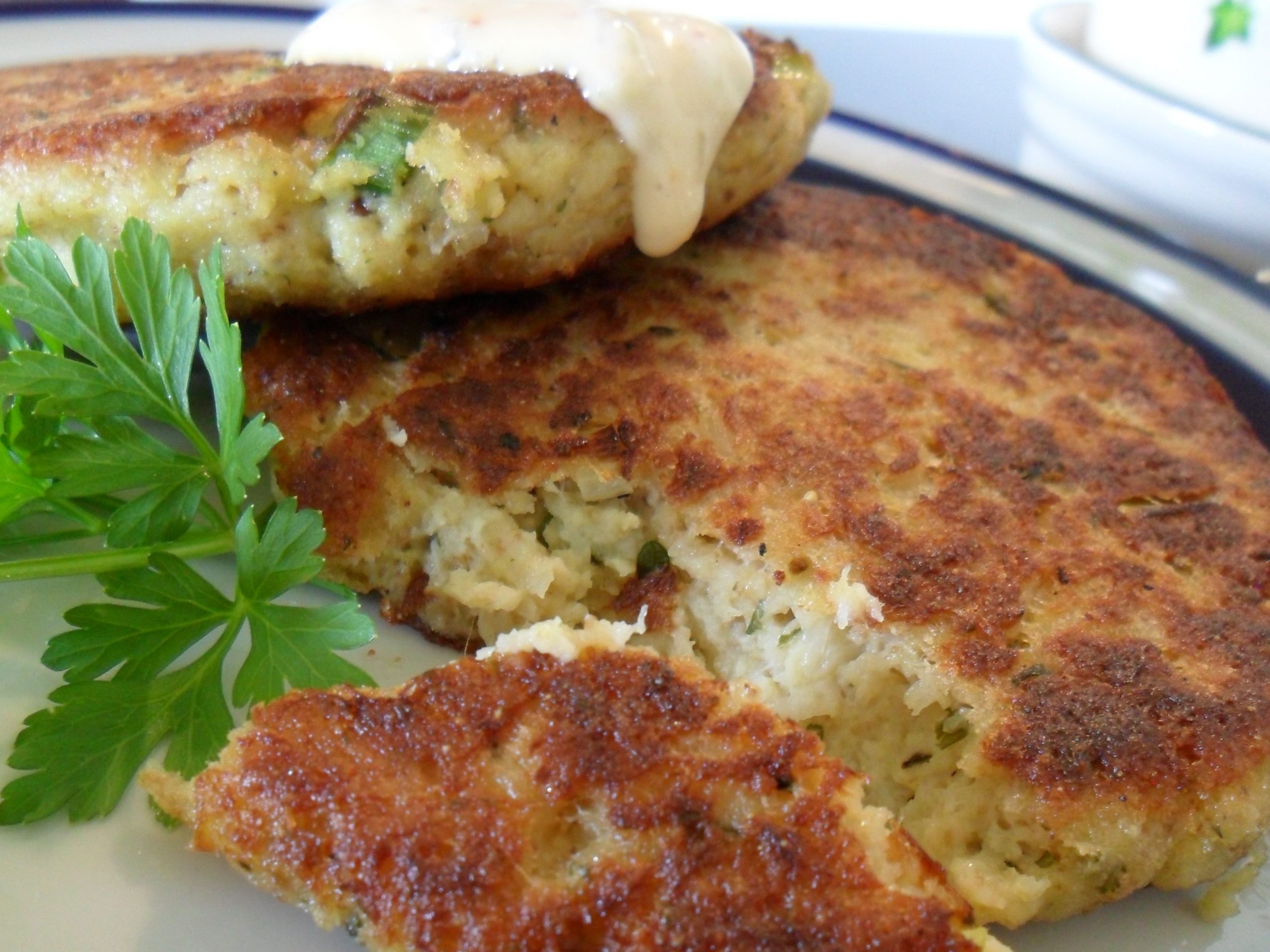 Crab Cakes (Canned Crab) Recipe in 2020