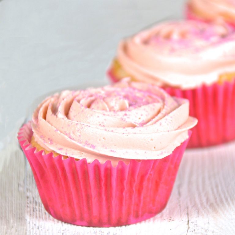 Cupcake party: Vanilla cupcakes with pink vanilla frosting ...