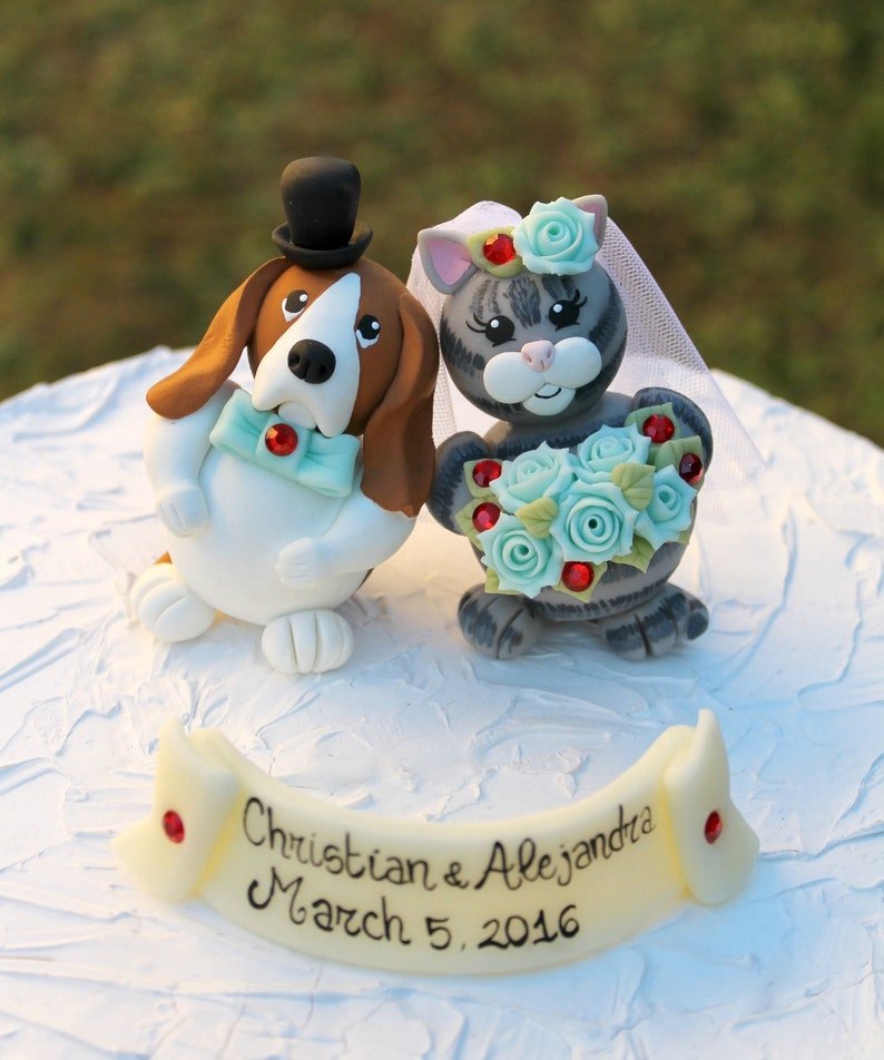 Custom wedding cake topper dog and cat cake topper touching