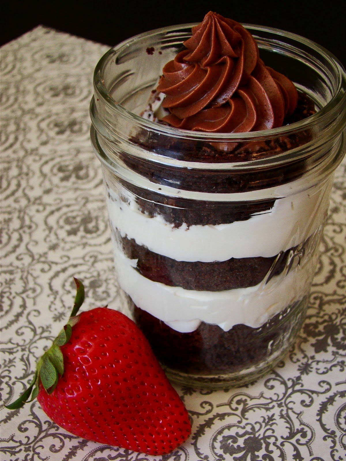 el.kiranna GALLERY: CHOCOLATE CAKE IN A JAR!!!