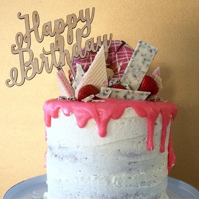 Happy belated birthday cake @melina.little, devastated we don