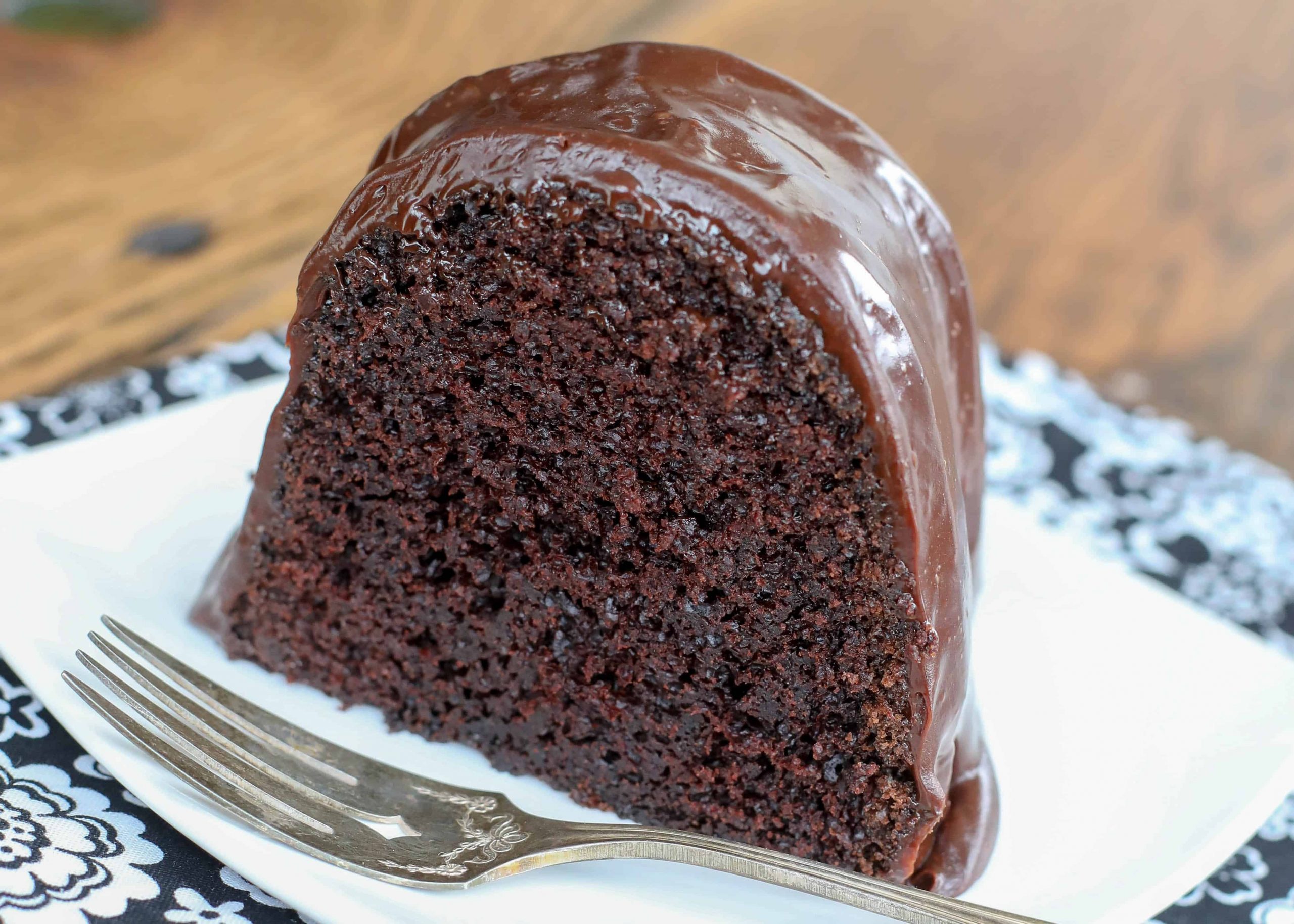Hersheys Perfect One Bowl Chocolate Cake {traditional and gluten free ...