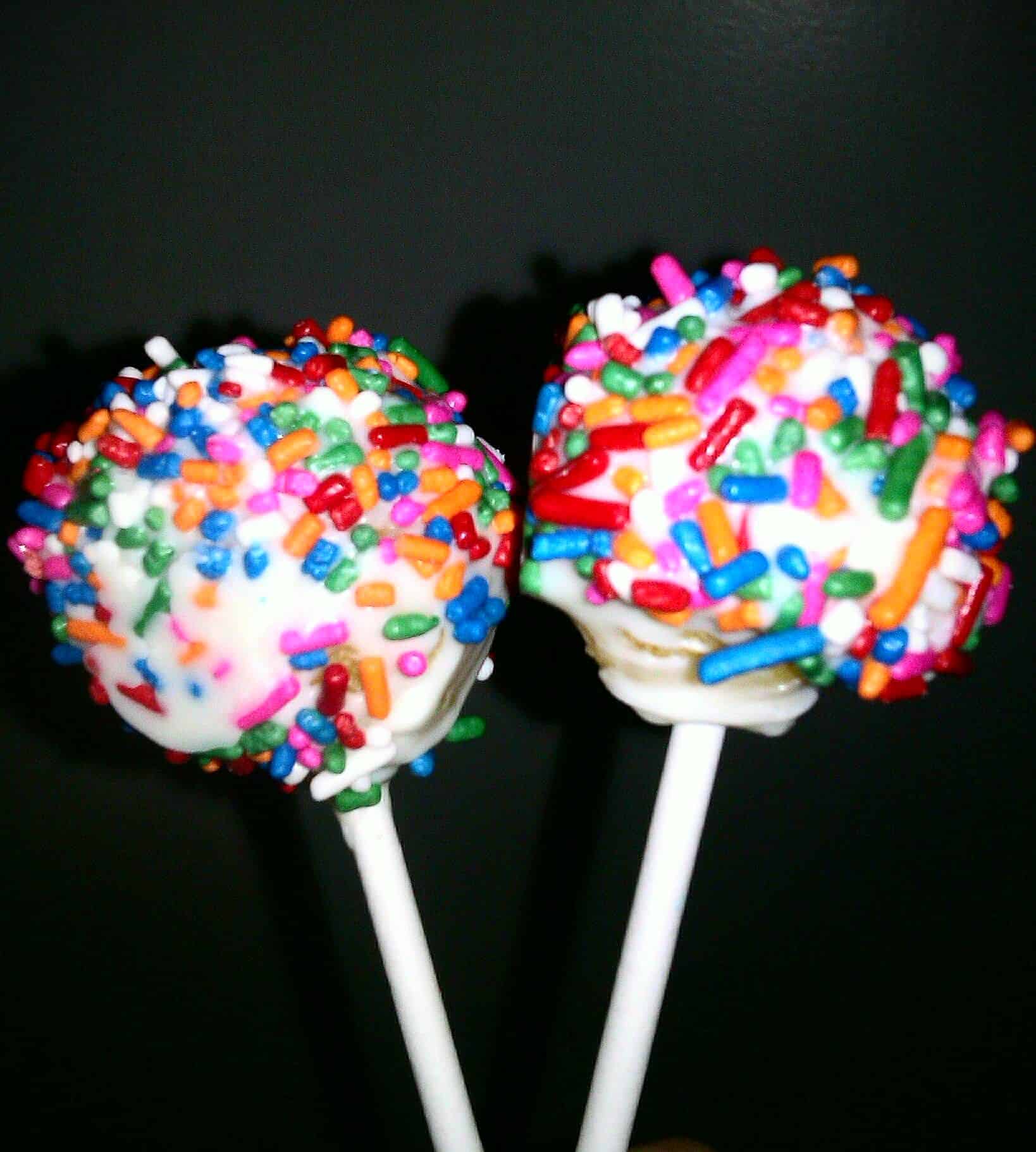 Homemade Cake POPS 1 box yellow cake mix 1/4 cup icing (Used ...
