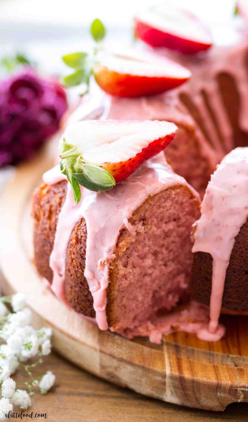 Homemade Strawberry Bundt Cake Recipe