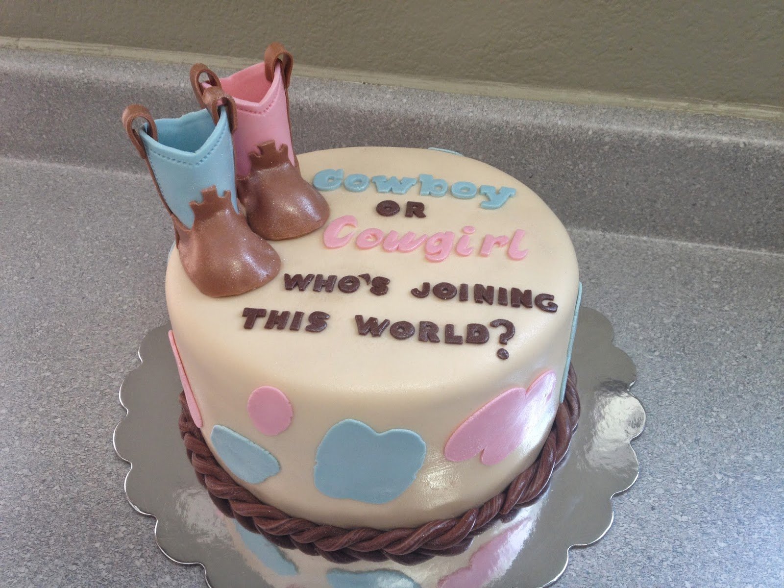 i heart cakes: Cowboy theme gender reveal cake