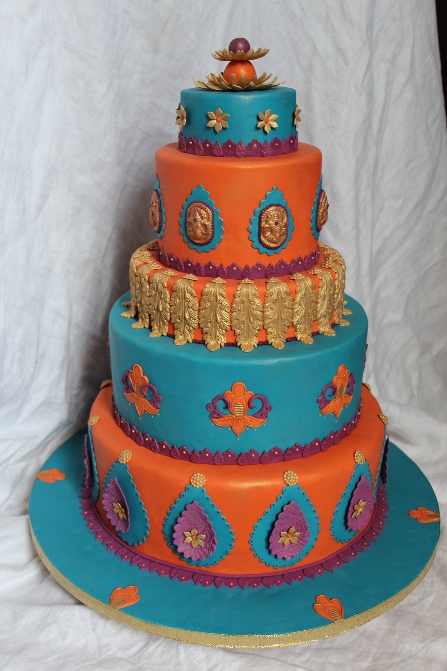 India Themed Wedding Cake