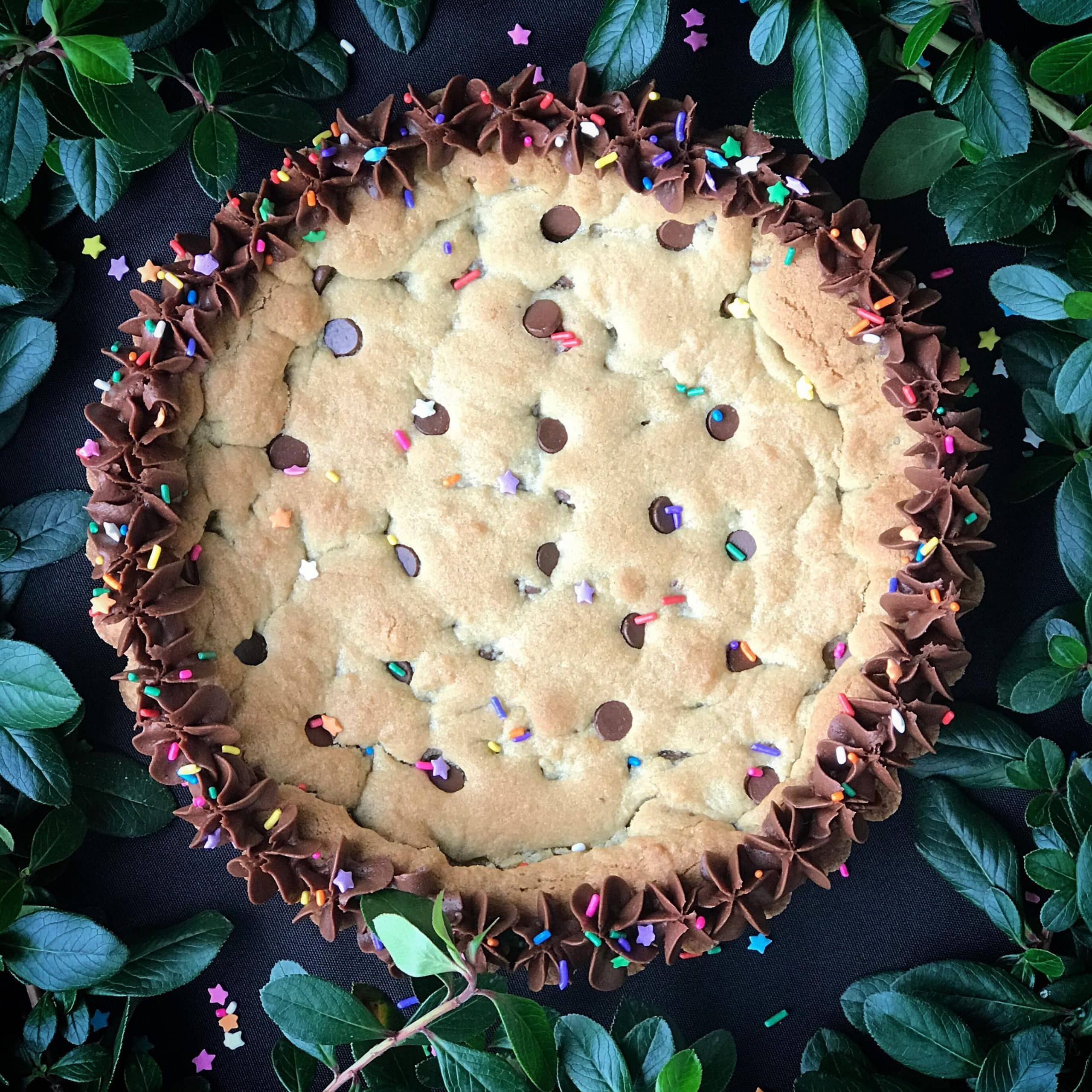 Mrs. Fields Copycat Chocolate Chip Cookie Cake  Rumbly in my Tumbly