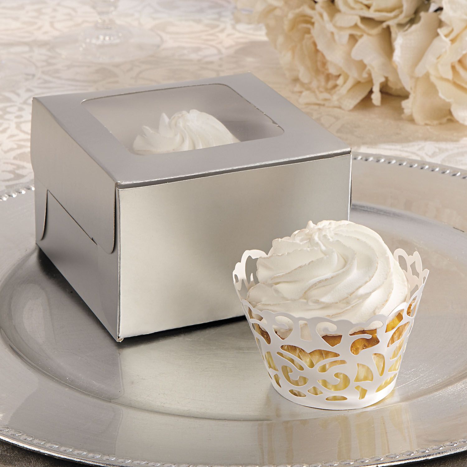 These cupcake boxes include a cellophane window and insert so you can ...