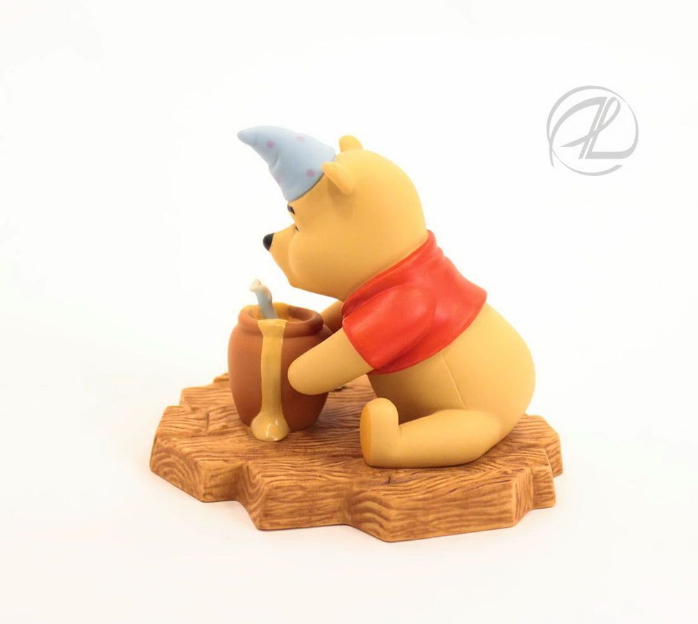 Winnie The Pooh Figurine Birthday Cake Topper RETIRED Winnie Pooh ...
