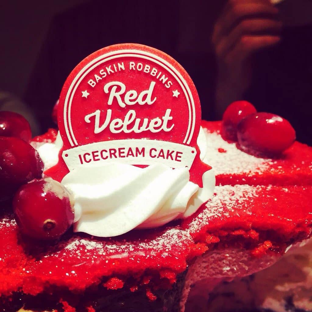 yos on Twitter: " " Red Velvet Ice Cream Cake"  flavor by Baskin Robbins ...